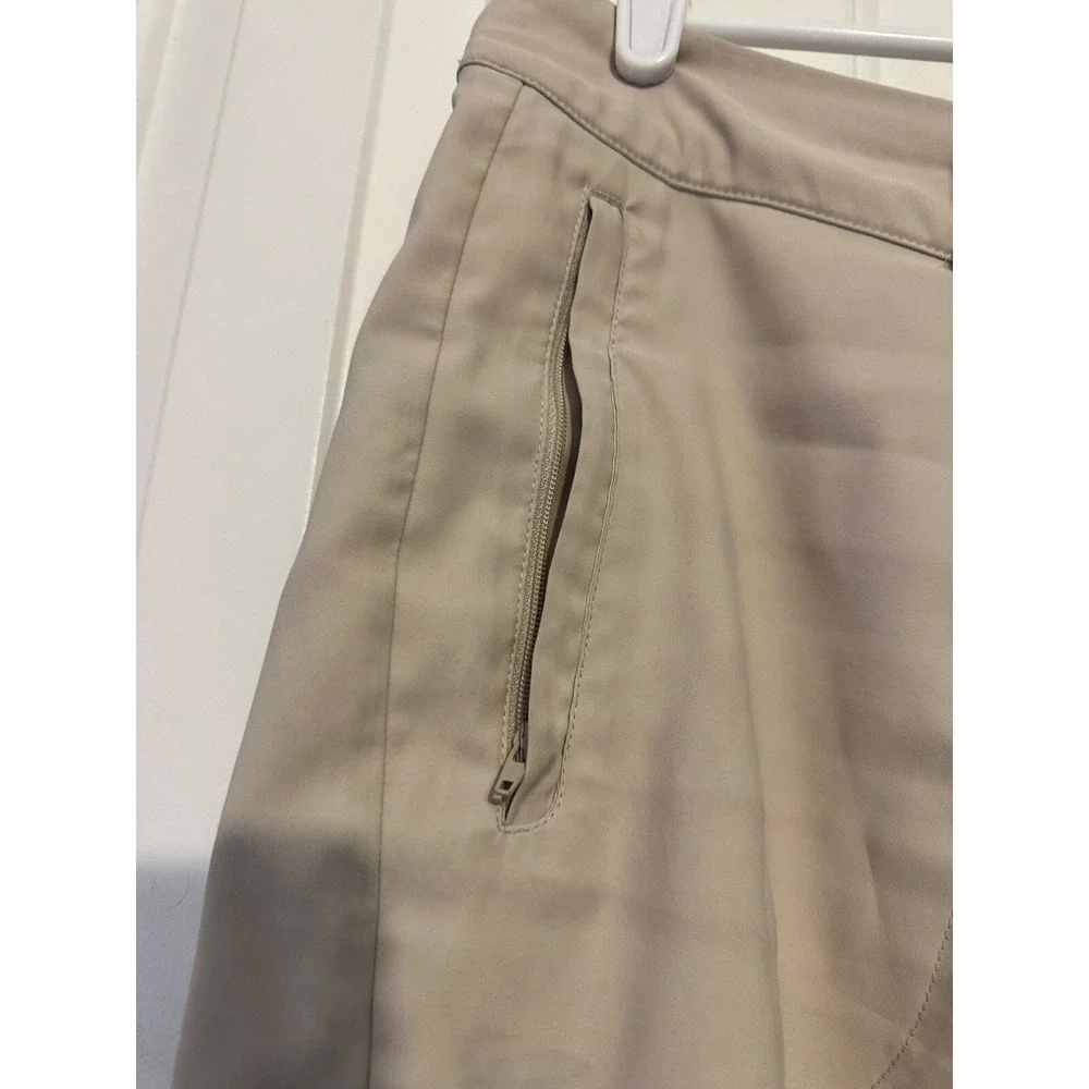 Nike Golf Shorts Athletic Preppy Tan Khaki Zipper Pockets Size Medium M